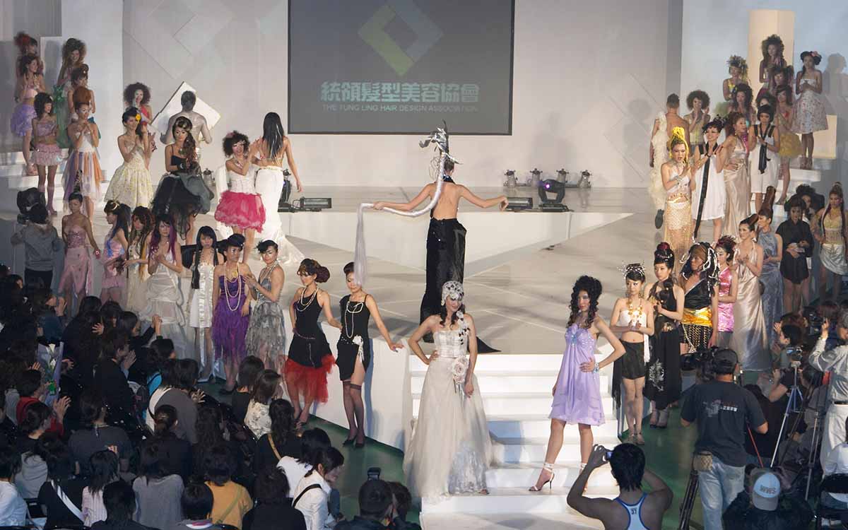 YORK Salon 雅客剪燙設計